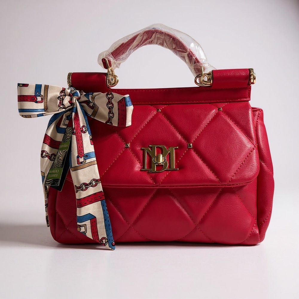 Badgley Mischka Vibrant Red Quilted Crossbody/Shoulder Bag. NWT